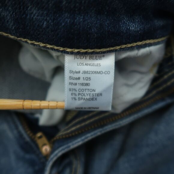 Judy Blue Jeans Junior's 1/25 Mid-Rise Relaxed Straight 25" Inseam Destroyed - Picture 11 of 16